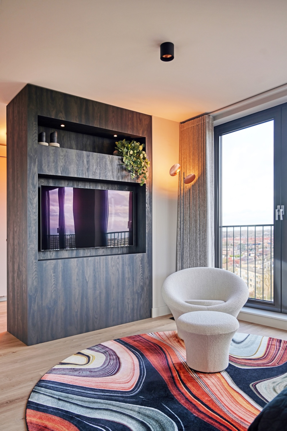 Foto Project Felice Stahlie: High & L'eau FotoProject Felice Stahlie: High & L'eau